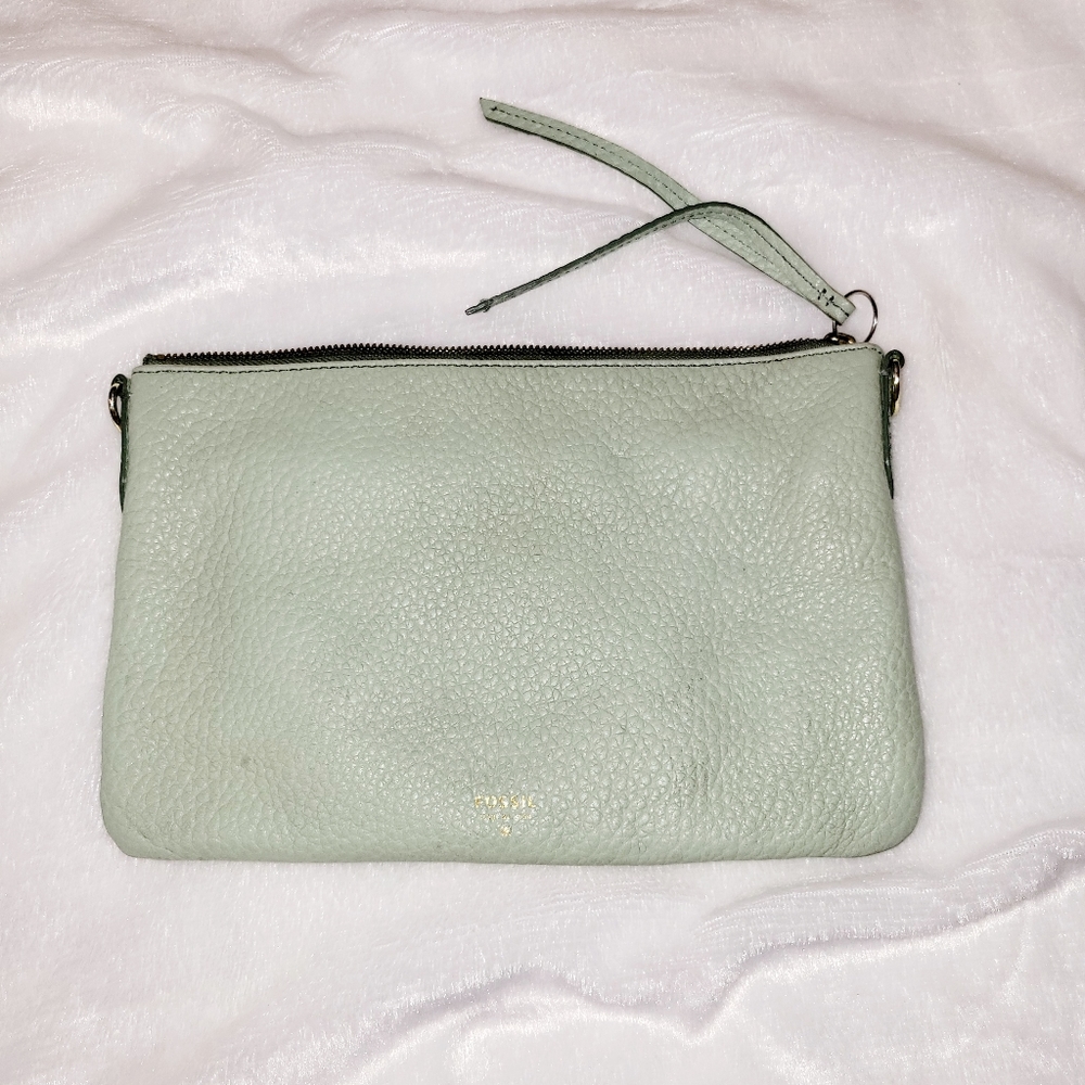 Fossil Cow Hide Pebbled Leather Zip Clutch Crossbody